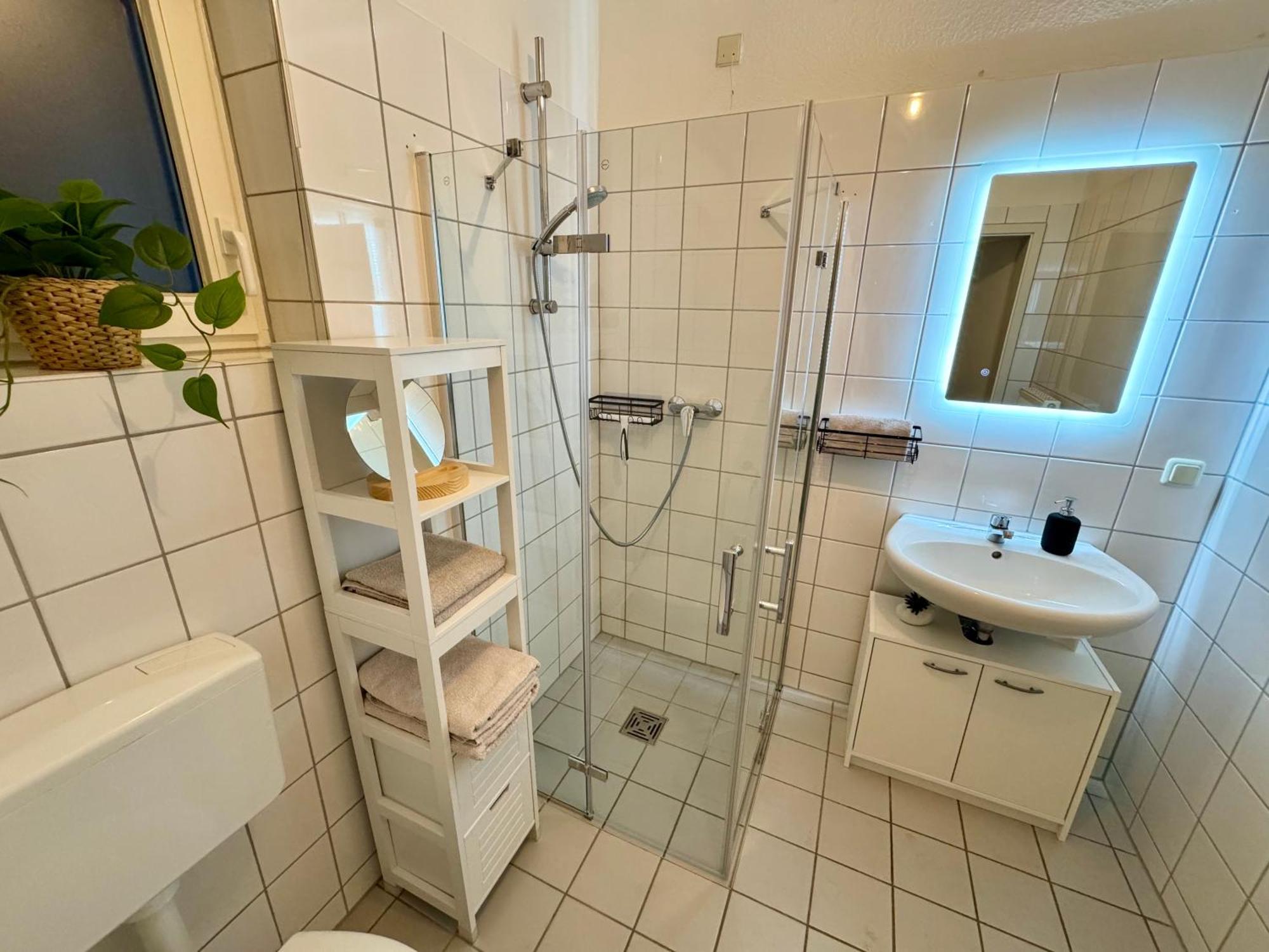 Ferienwohnung Schildblick Modernes Apartment Direkt In Der Altstadt Von Erfurt Nahe Der Kraemerbruecke - Beste Innenstadtlage Dış mekan fotoğraf